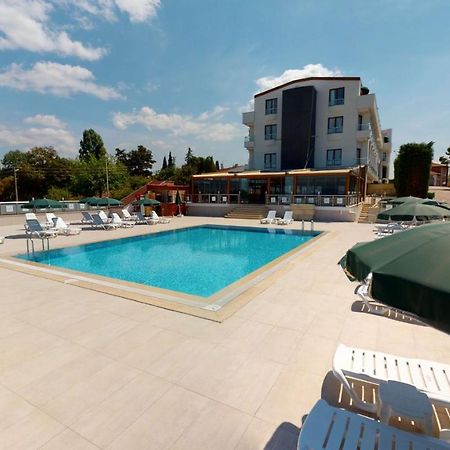 Double Royal Hotel Kocaeli Ngoại thất bức ảnh
