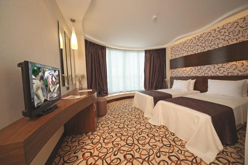 Double Royal Hotel Kocaeli Ngoại thất bức ảnh