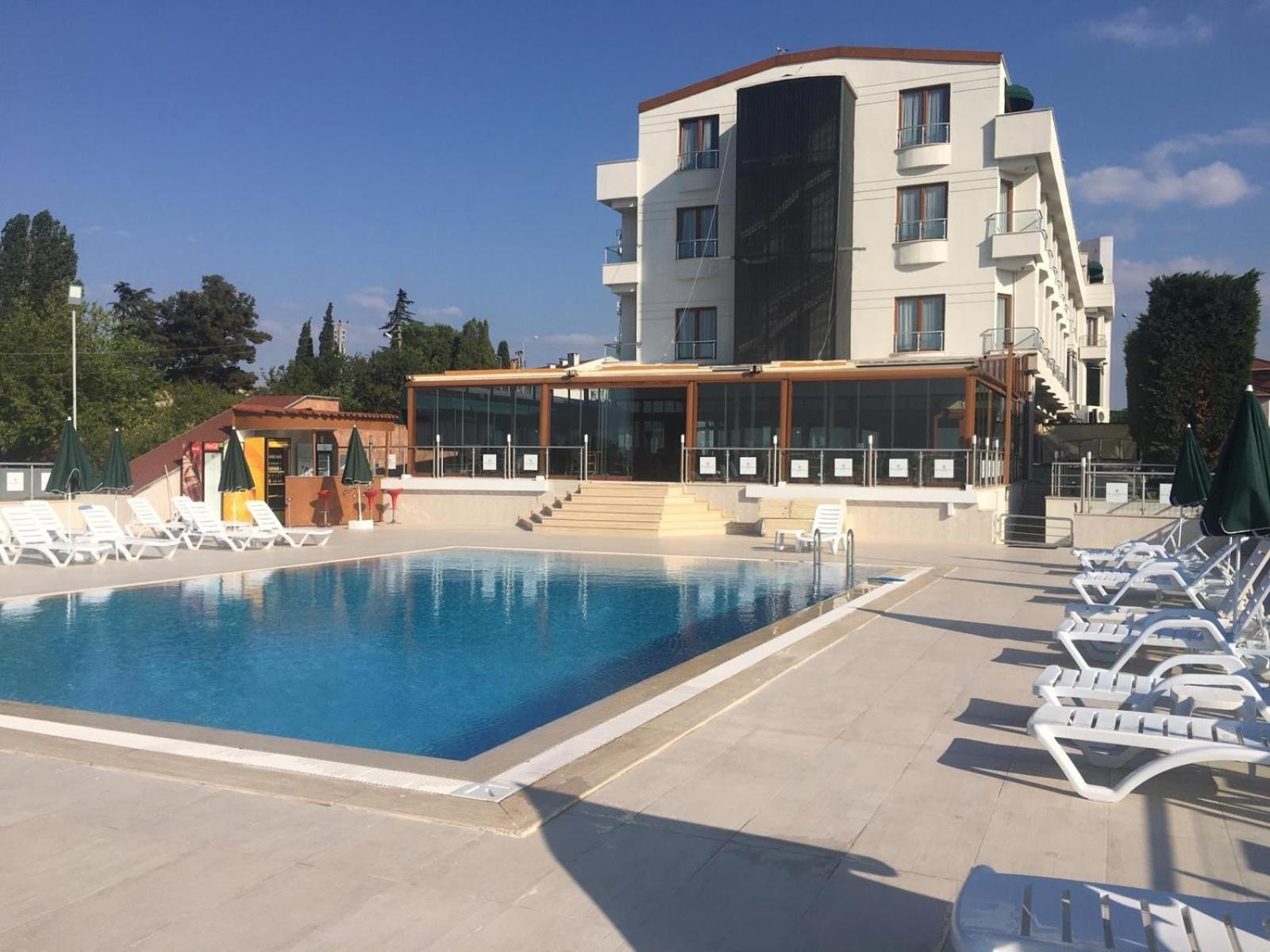 Double Royal Hotel Kocaeli Ngoại thất bức ảnh