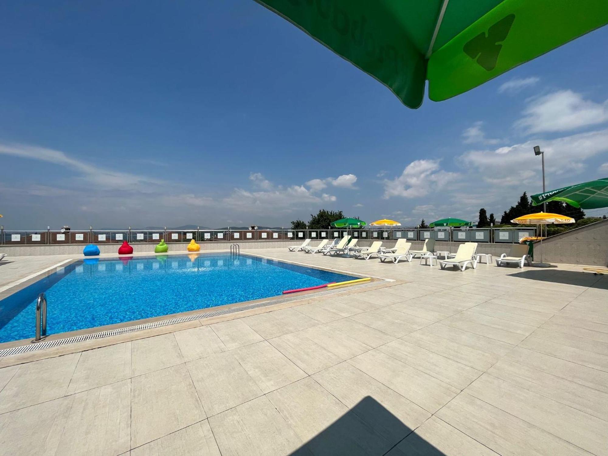 Double Royal Hotel Kocaeli Ngoại thất bức ảnh